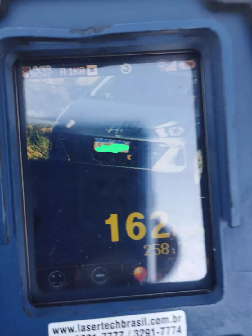 Veículo é flagrado a 162 quilômetros por hora na BR-153